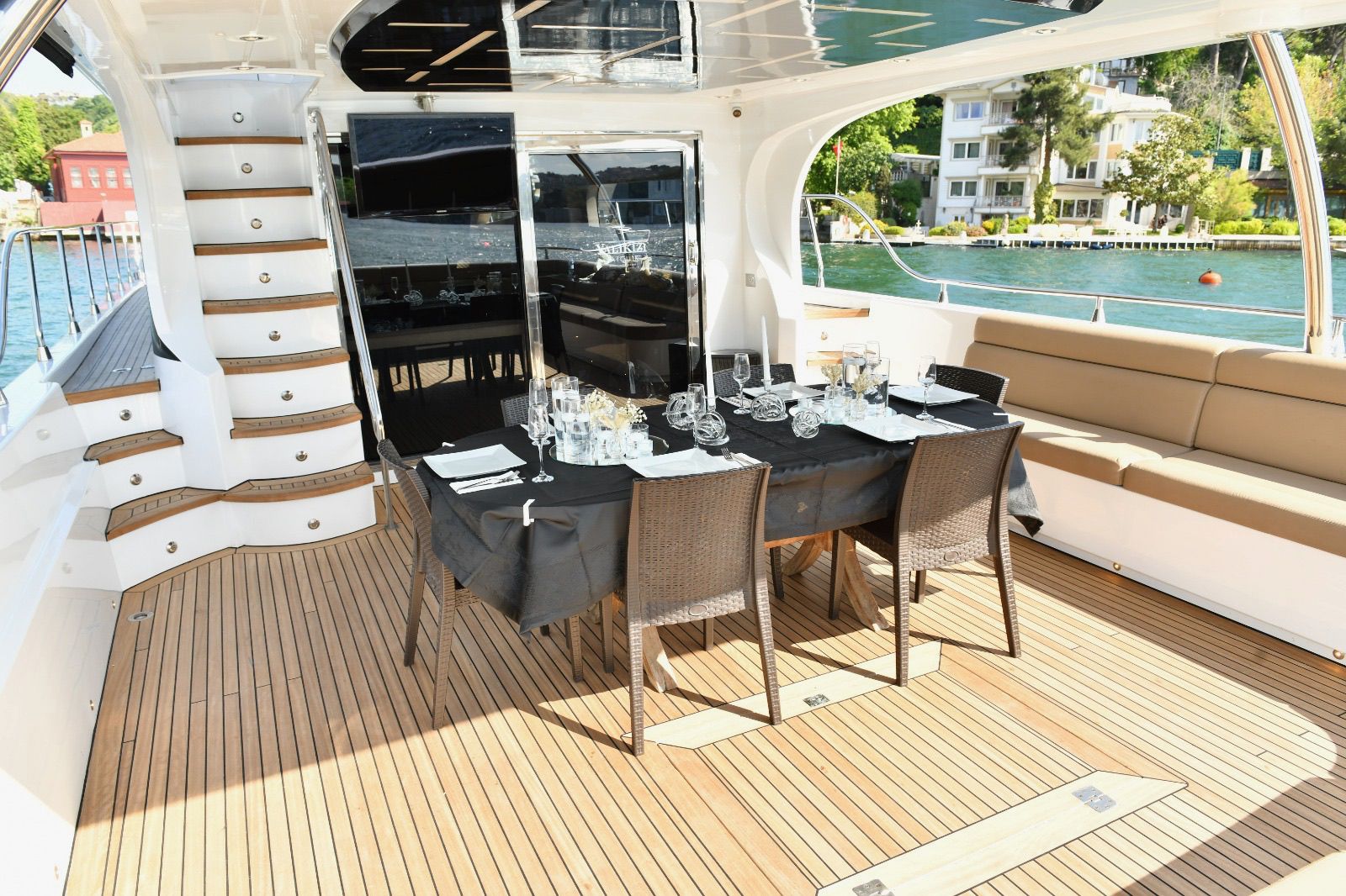 Yalı Kızı Motoryat — 25